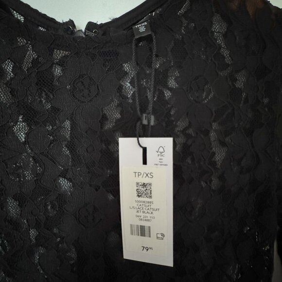 Dynamite Sheer Floral Lace Long Sleeve Jumpsuit – Size XS (NWT) - Picture 3 of 7